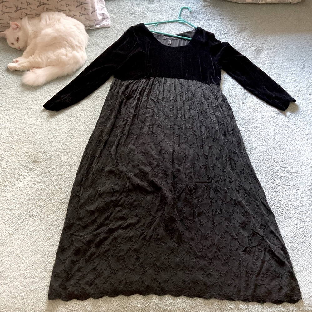 Mystical Threads Black MIDI Dress - Size 10